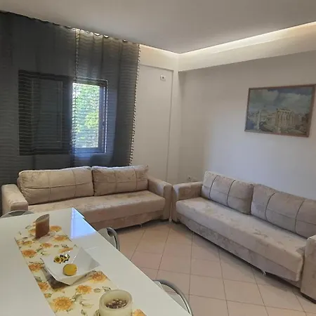 Margot Apartment Ksamil